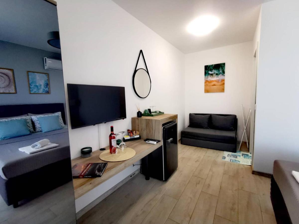 Blue Breeze Hotel Sinemoretz Ngoại thất bức ảnh